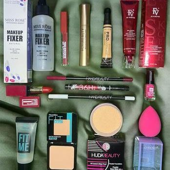 14-in-1 Makeup Set for Pakistani Brides & Professionals