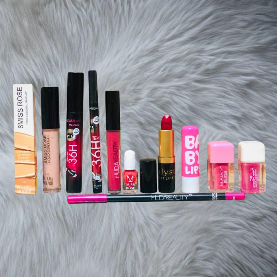 10-in-1 Makeup Set for Women in Pakistan