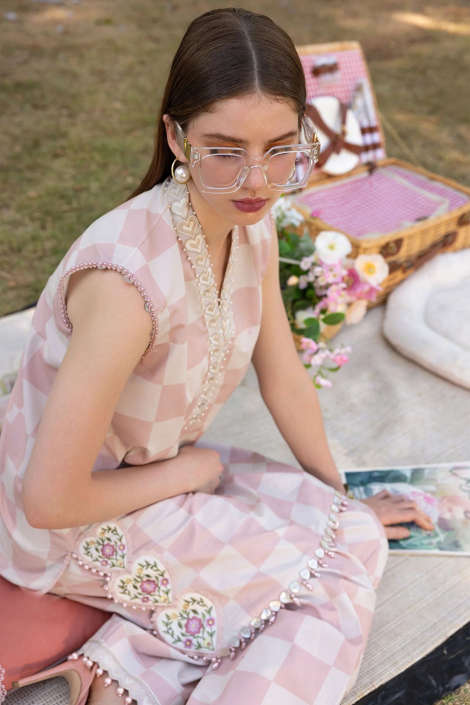 Luxury All-Over Checkerboard Print Embroidered Lawn 3Pc Unstitched Suit with Chiffon Dupatta – EID & Party Wear