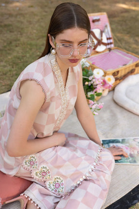 Luxury All-Over Checkerboard Print Embroidered Lawn 3Pc Unstitched Suit with Chiffon Dupatta – EID & Party Wear