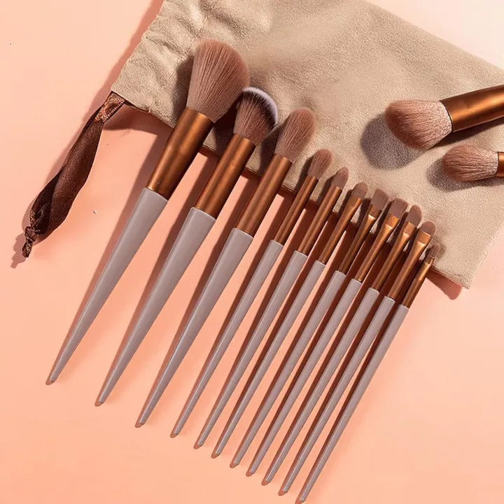 13 Pcs Makeup Brush Set Soft hair Loose Powder Eyeshadow Concealer Contour Eyeliner brush Foundation Beauty Cosmetic tools